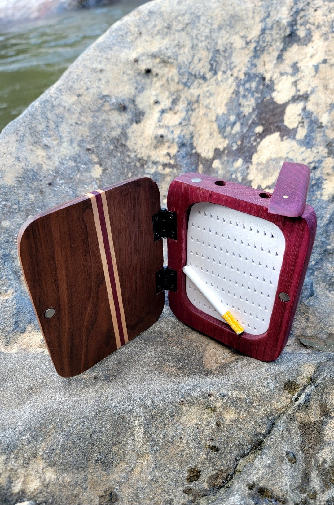 Flybox Dugout