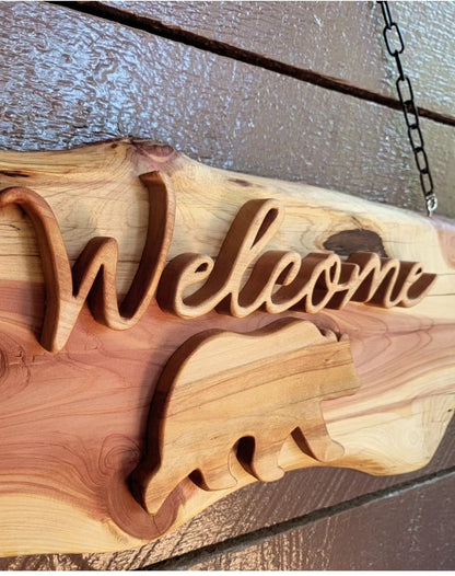 Welcome Sign Bear
