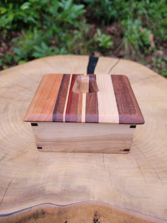 Small wood box